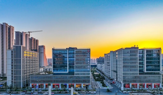 奮進“紅五月”！城發(fā)產(chǎn)業(yè)園項目建設(shè)力拼當“夏”